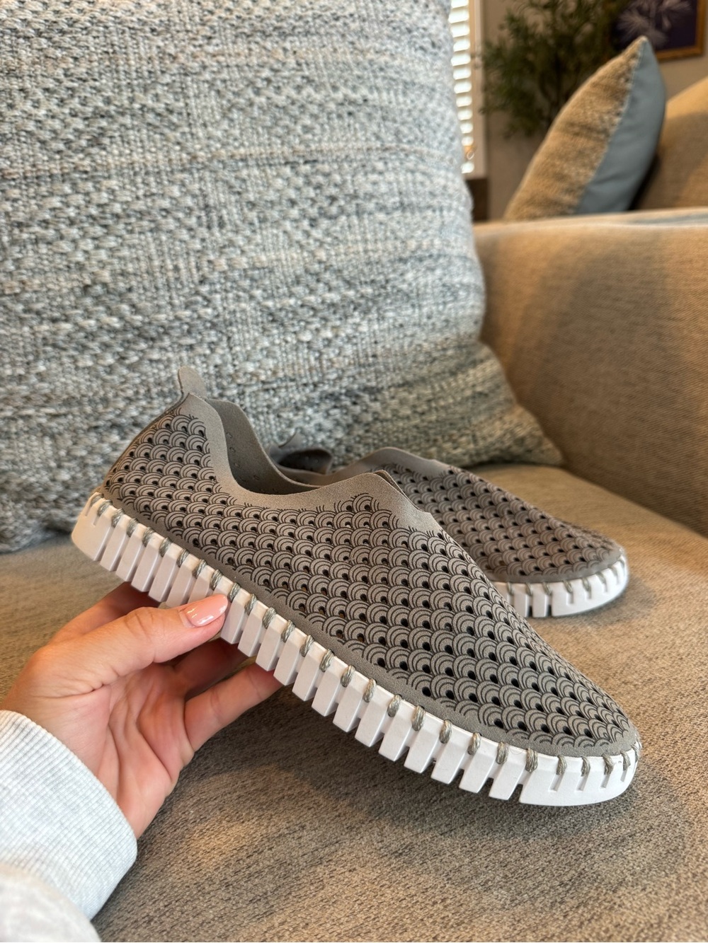 Like-New Ilse Jacobsen Platform in Gray